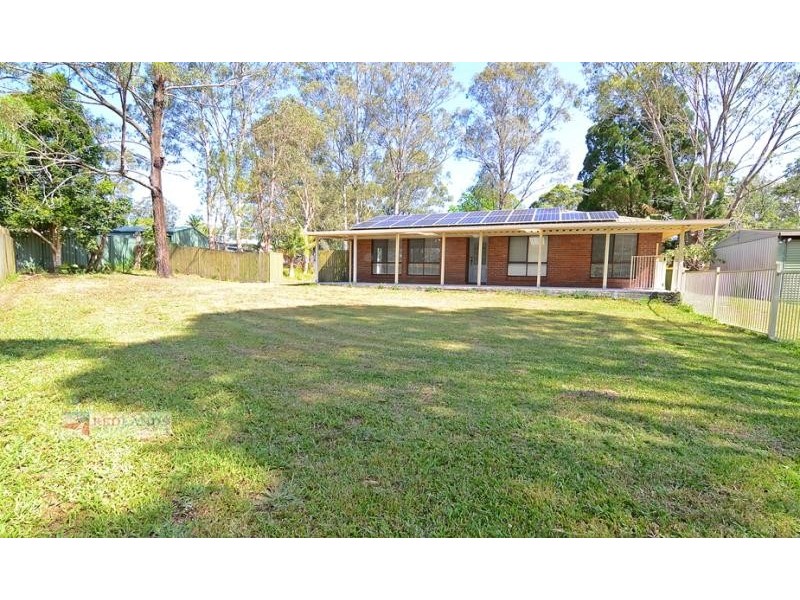 33 MURIEL Street, Redland Bay QLD 4165