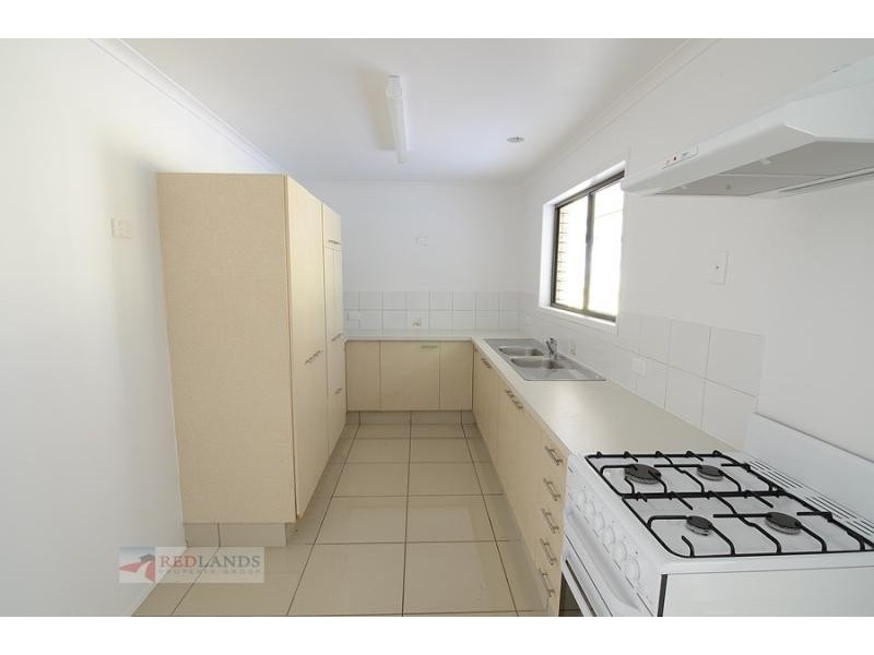 33 MURIEL Street, Redland Bay QLD 4165
