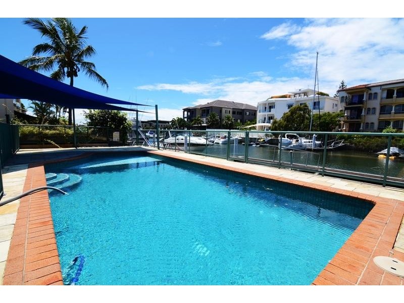 19 Madang Crescent RUNAWAY BAY 4216, Runaway Bay QLD 4216