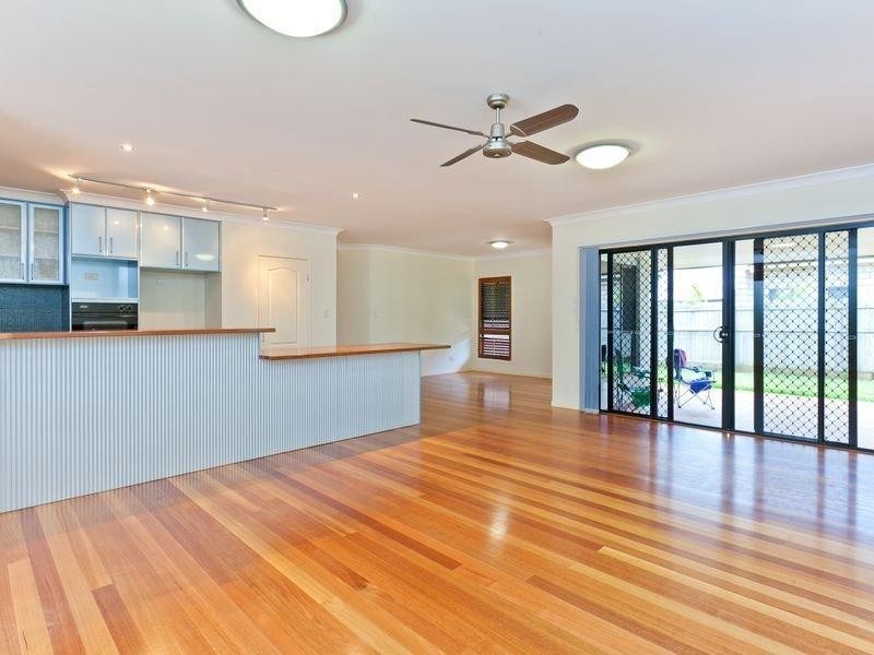 52 Bedarra Street REDLAND BAY 4165, Redland Bay QLD 4165