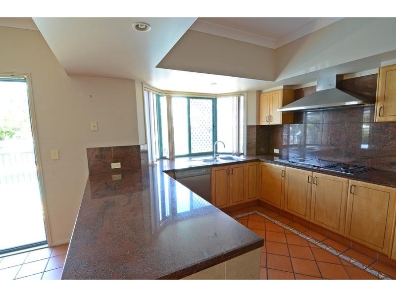 19 MADANG Crescent, Runaway Bay QLD 4216