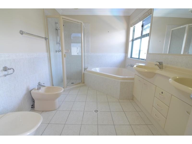 19 MADANG Crescent, Runaway Bay QLD 4216