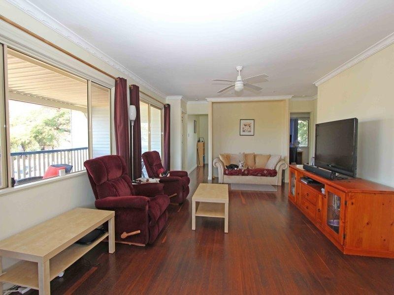 90 COLBURN Avenue, Victoria Point QLD 4165