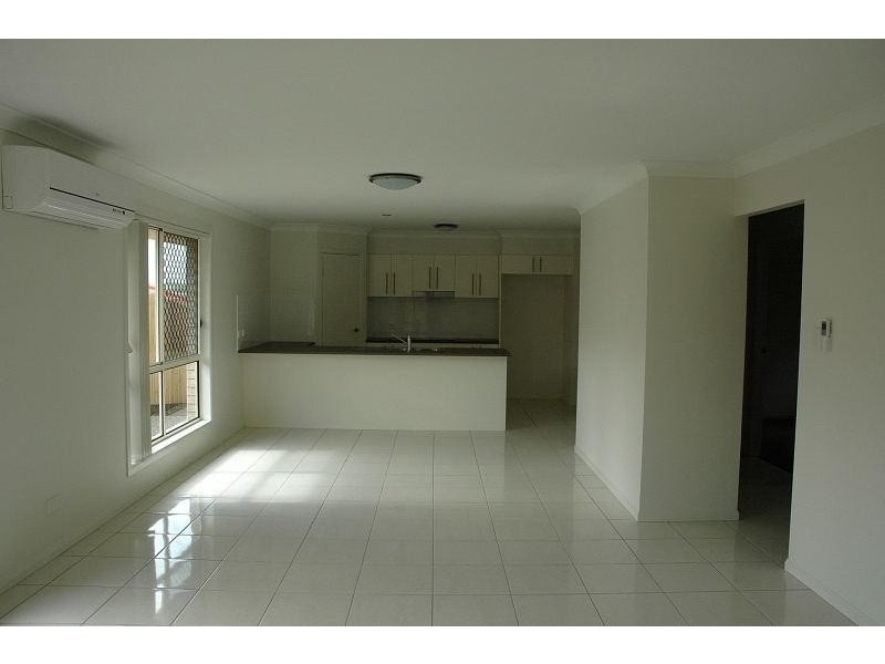 39 CYPRESS Street, Redland Bay QLD 4165