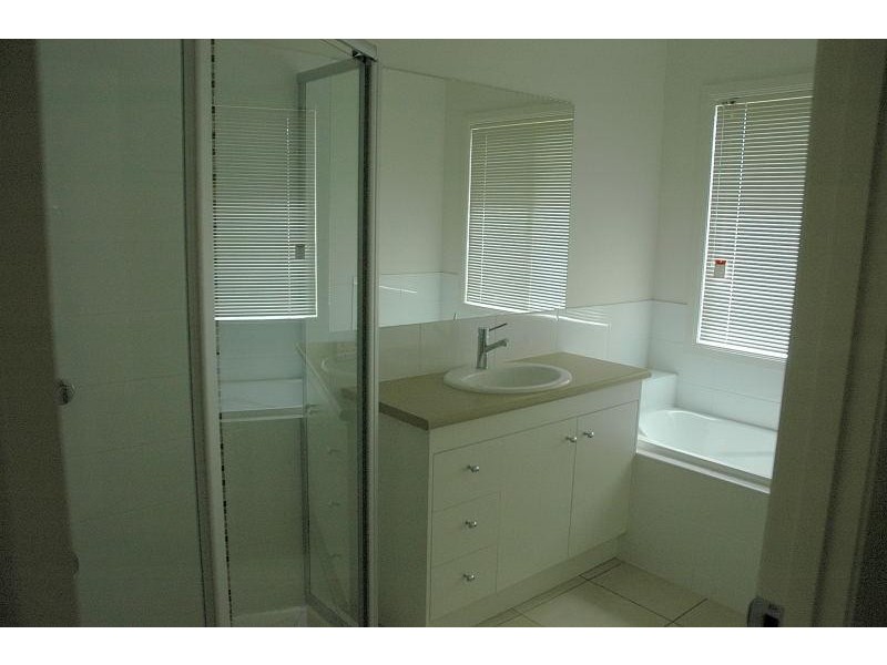 39 CYPRESS Street, Redland Bay QLD 4165