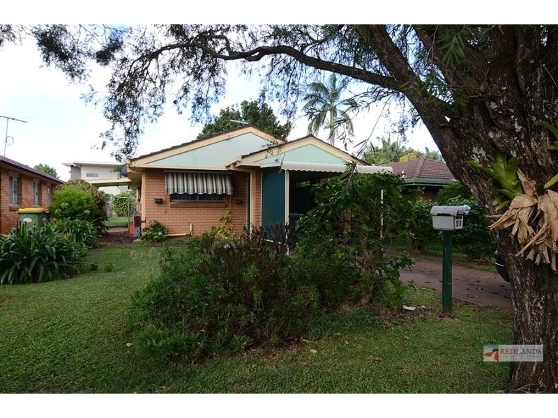 20 GLADSTONE Street, Redland Bay QLD 4165