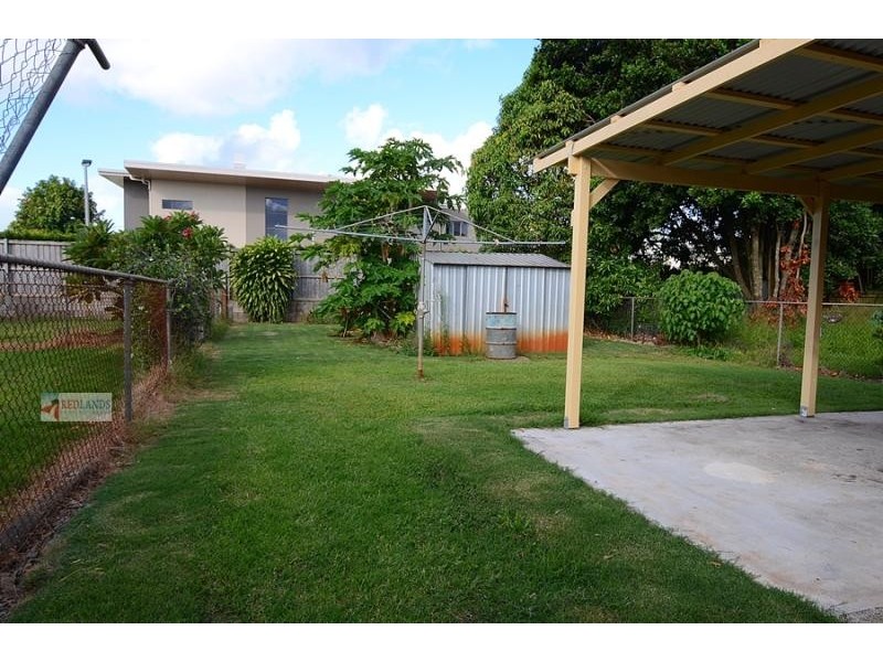 20 GLADSTONE Street, Redland Bay QLD 4165