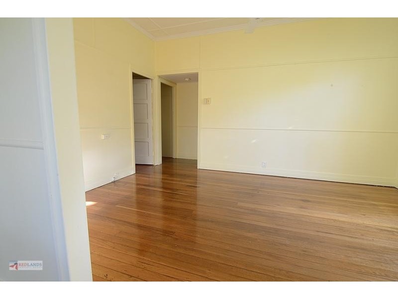 10 WEINAM Street, Redland Bay QLD 4165