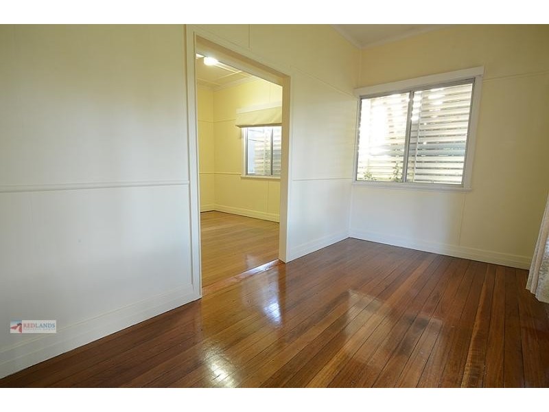 10 WEINAM Street, Redland Bay QLD 4165