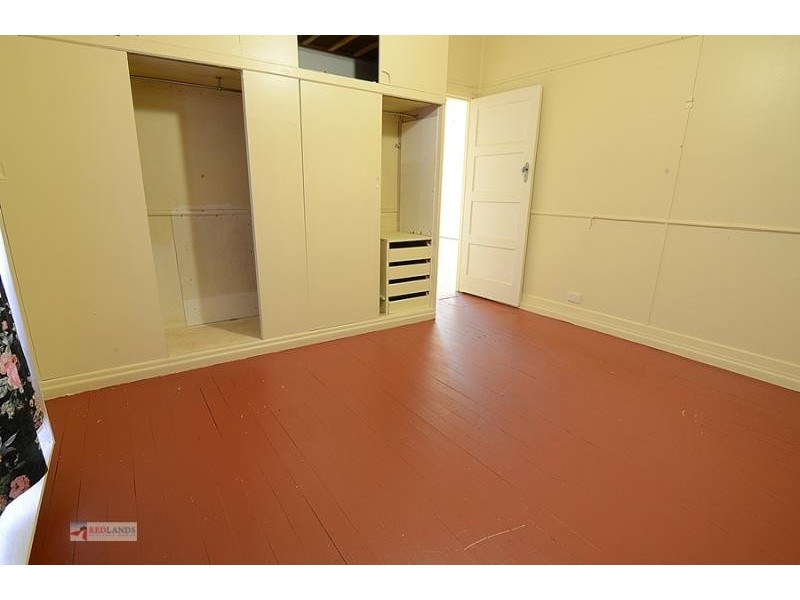 10 WEINAM Street, Redland Bay QLD 4165