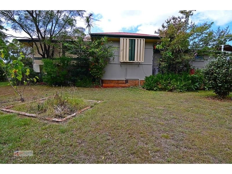 10 WEINAM Street, Redland Bay QLD 4165