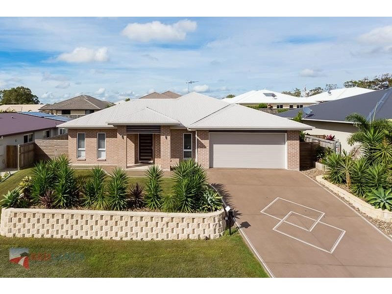 11 Pyrus Place, Redland Bay QLD 4165