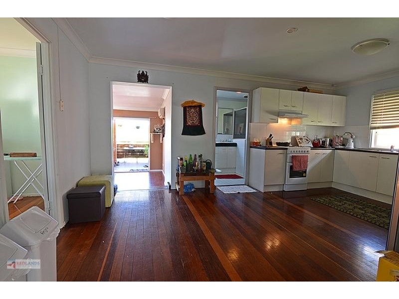 3 Albert  Street, Redland Bay QLD 4165