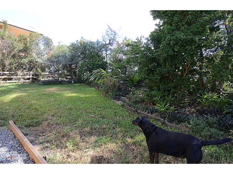 3 Albert  Street, Redland Bay QLD 4165