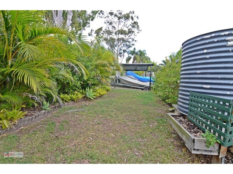 2 Michael  Street, Redland Bay QLD 4165