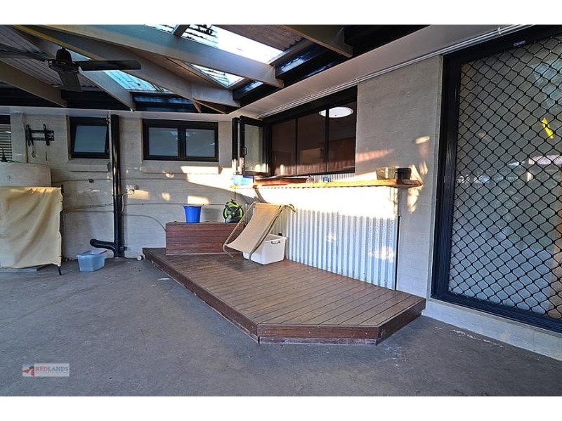 2 Michael  Street, Redland Bay QLD 4165