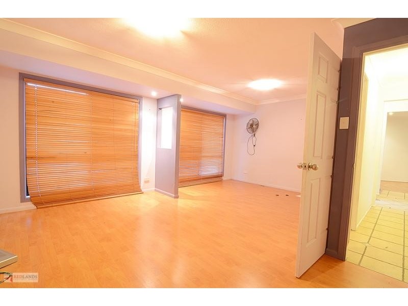 2 Michael  Street, Redland Bay QLD 4165