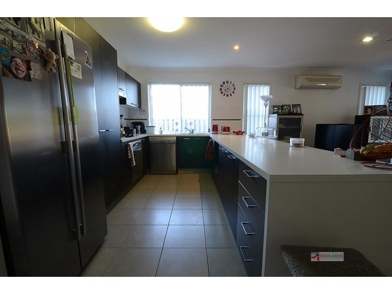 35 Aqua  Crescent, Redland Bay QLD 4165