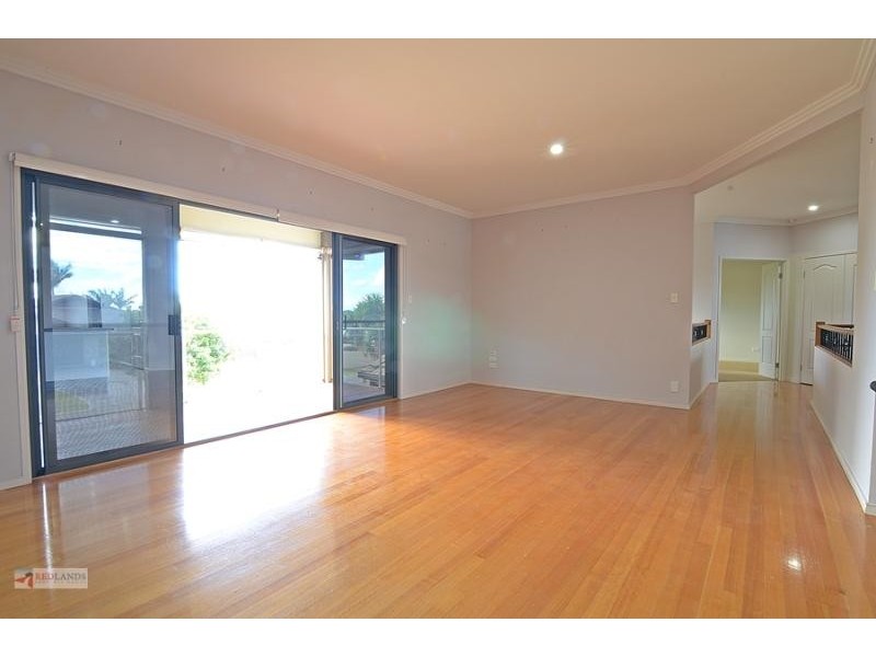 35 ATTENBOROUGH Circuit, Redland Bay QLD 4165