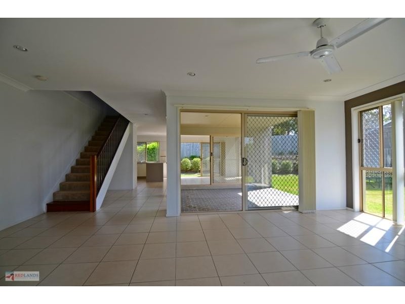 27 Aqua Crescent, Redland Bay QLD 4165
