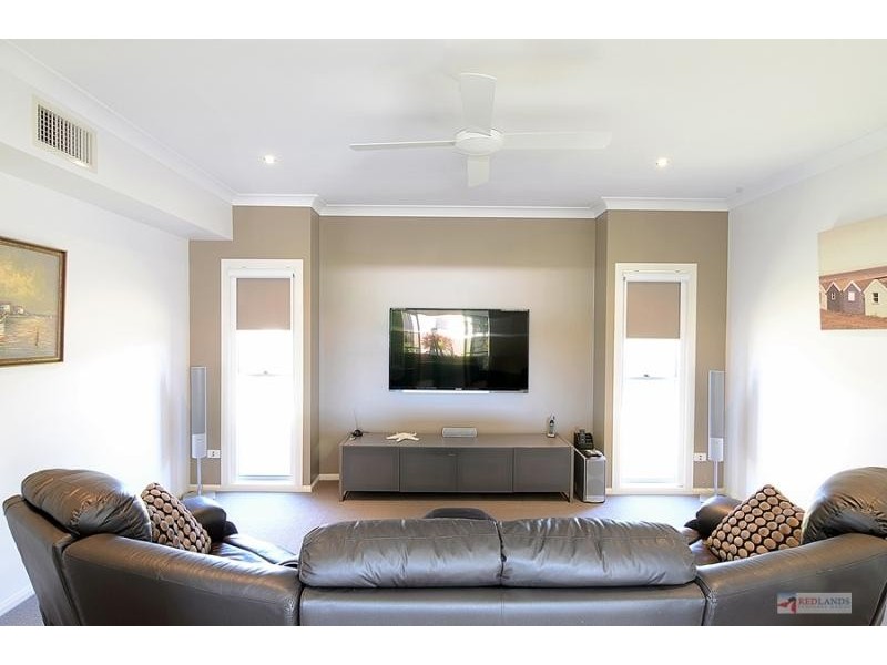 20 HIGHLAND Street, Redland Bay QLD 4165