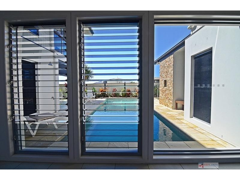 20 HIGHLAND Street, Redland Bay QLD 4165