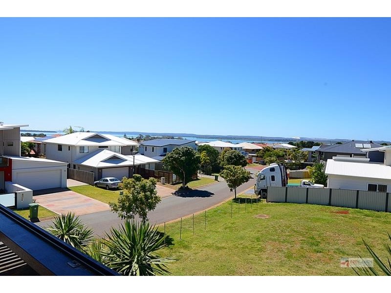 20 HIGHLAND Street, Redland Bay QLD 4165
