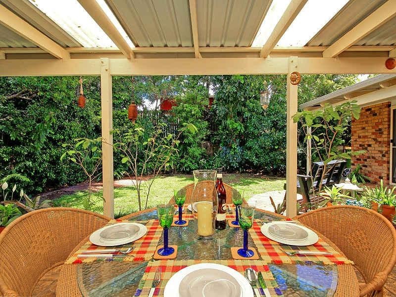 15 BURGUNDY Crescent, Thornlands QLD 4164