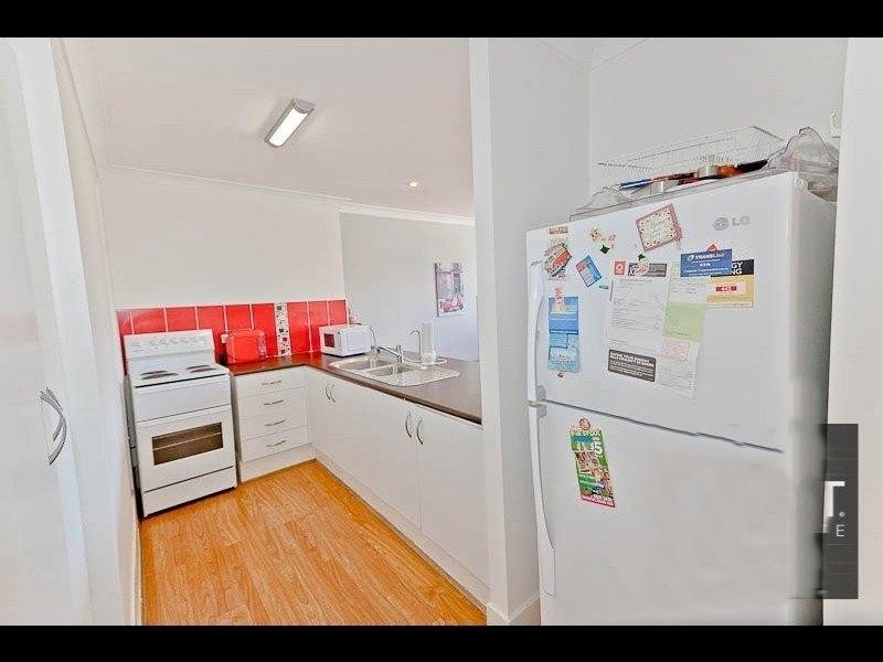 21 HUTH Street, Labrador QLD 4215