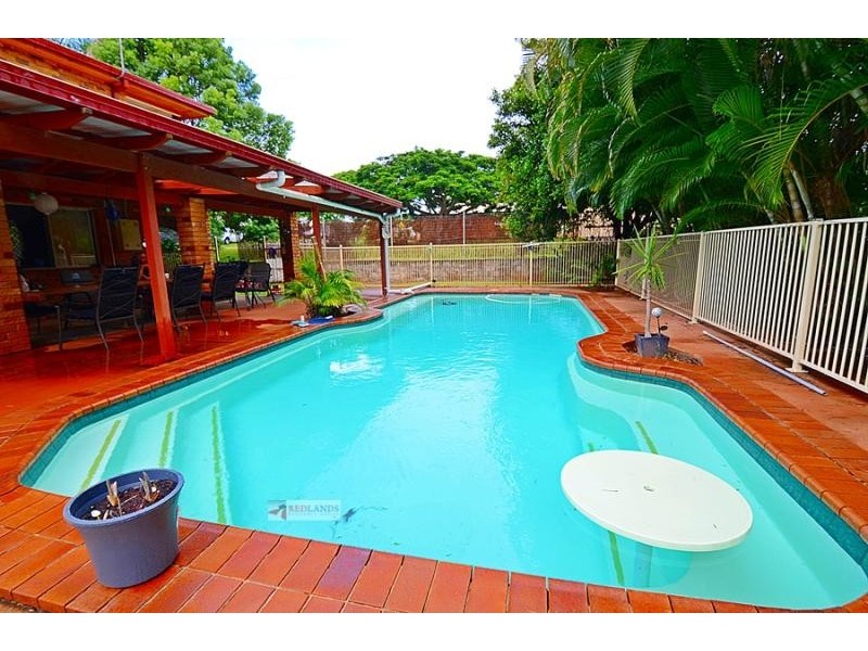 145 CANE Street, Redland Bay QLD 4165