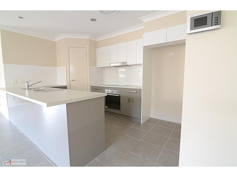 32 RILEY PETER Place, Cleveland QLD 4163