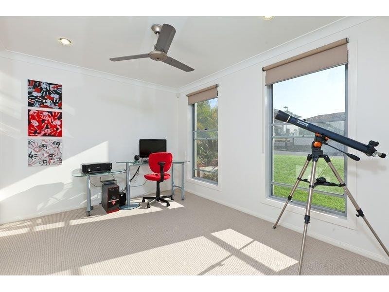 67 SPINNAKER Circuit, Redland Bay QLD 4165