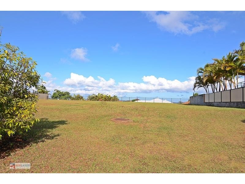 15 Irwin  Place, Redland Bay QLD 4165