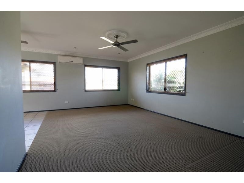 24 Anita Street, Redland Bay QLD 4165