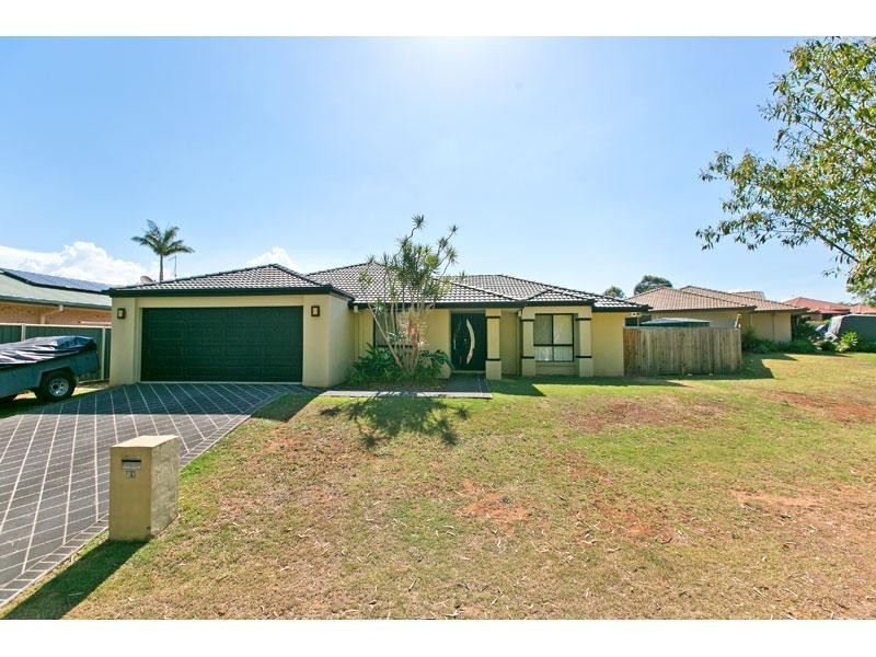 21 PARKLINK Drive, Redland Bay QLD 4165