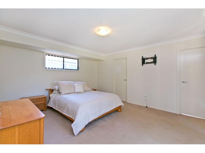 21 PARKLINK Drive, Redland Bay QLD 4165