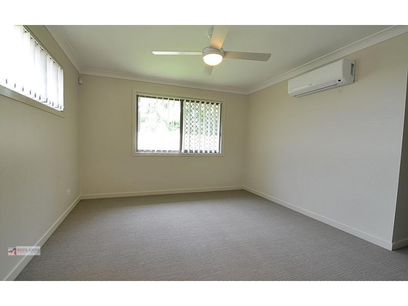 39 WILLIS Close, Redland Bay QLD 4165