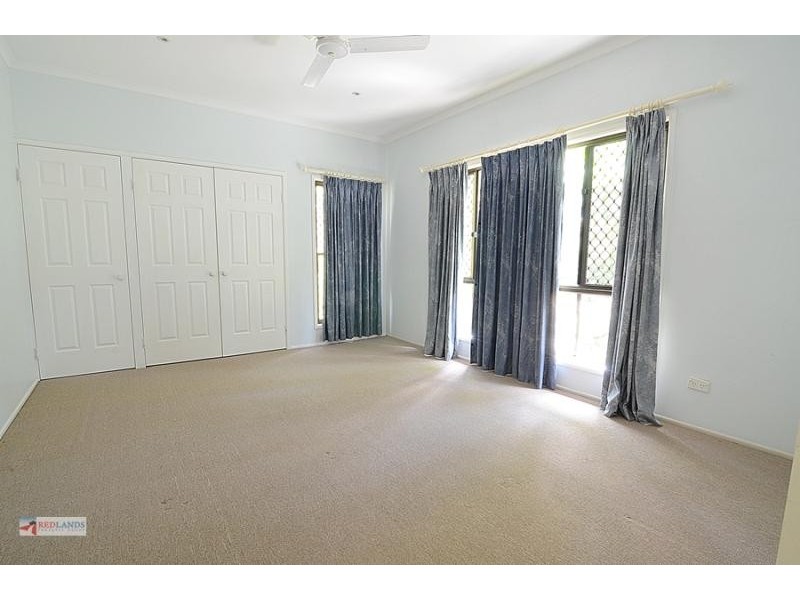 116 HENDERSON Road, Sheldon QLD 4157