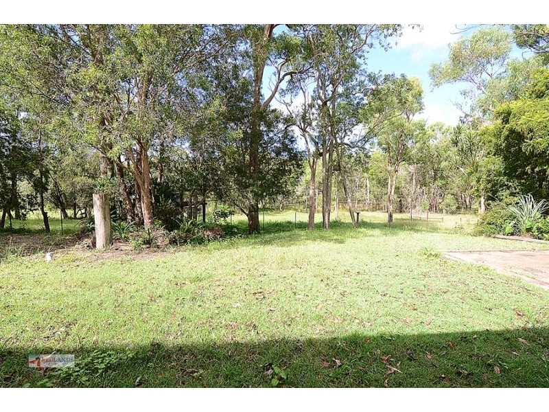 116 HENDERSON Road, Sheldon QLD 4157