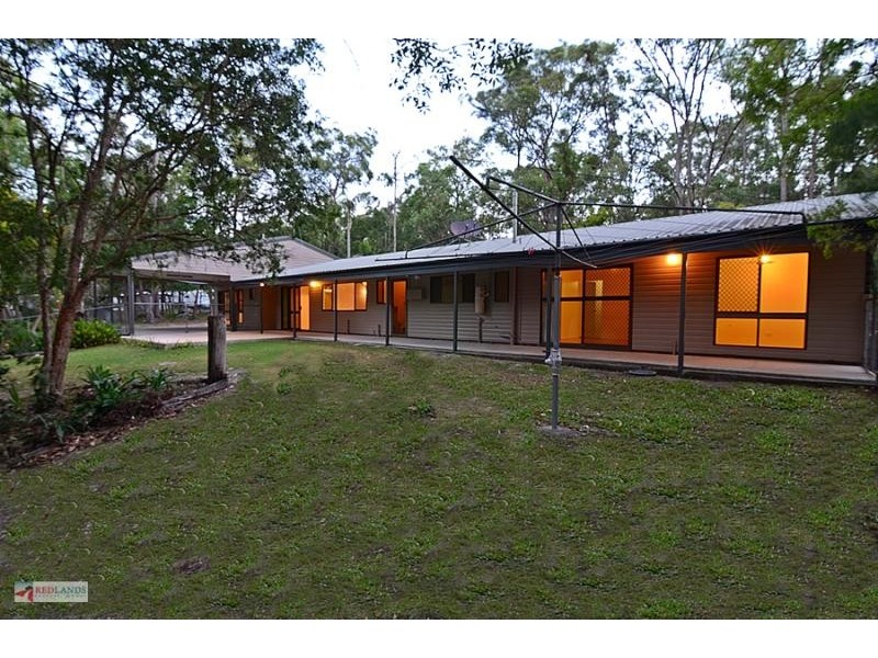 116 HENDERSON Road, Sheldon QLD 4157