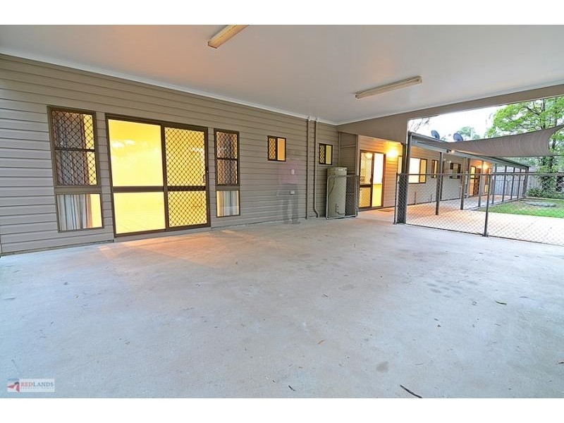 116 HENDERSON Road, Sheldon QLD 4157