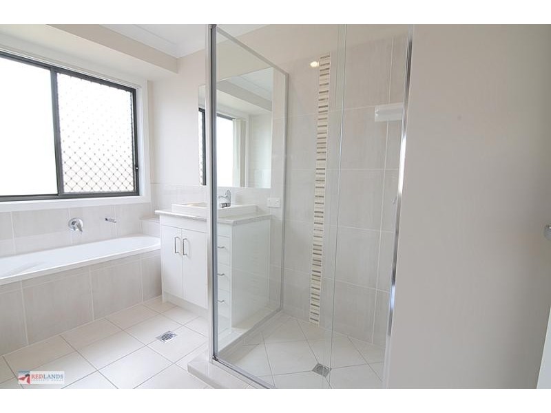 31 WILLIS Close, Redland Bay QLD 4165