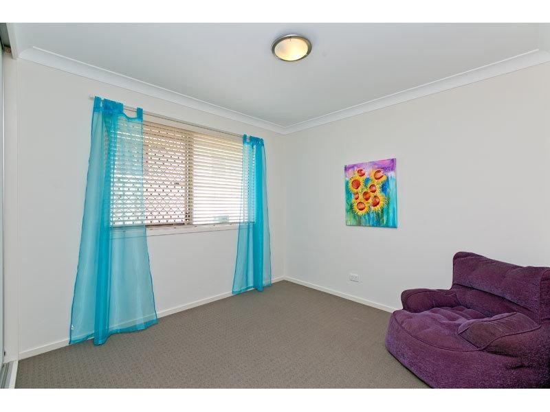 9 MORETON Road, Thornlands QLD 4164