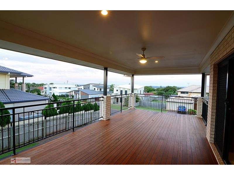 54 Spinnaker Circuit, Redland Bay QLD 4165
