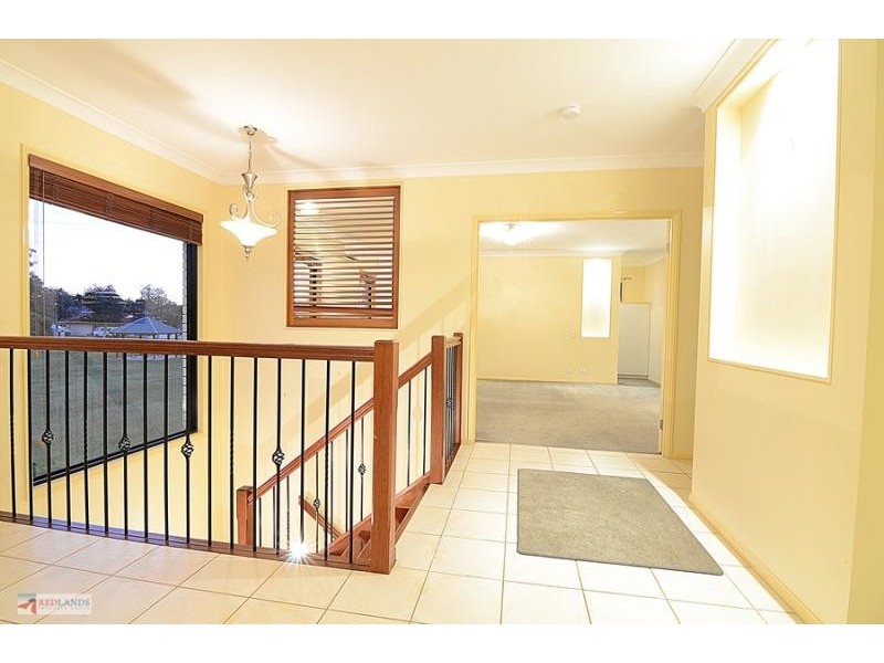 54 Spinnaker Circuit, Redland Bay QLD 4165