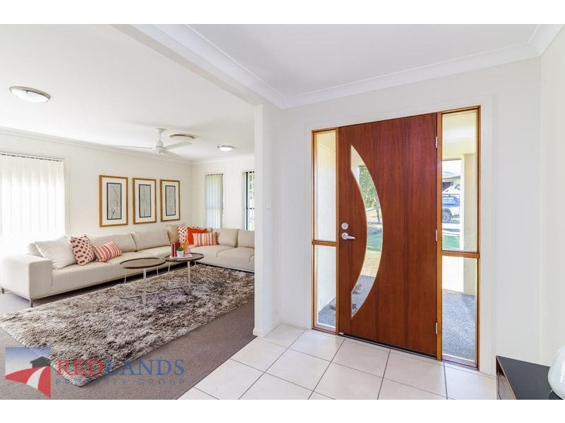68 Ebony Crescent, Redland Bay QLD 4165