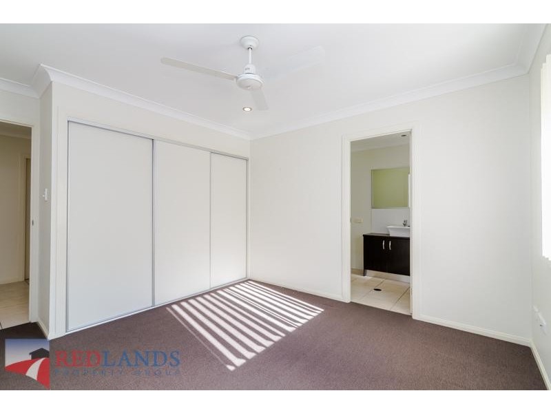 68 Ebony Crescent, Redland Bay QLD 4165