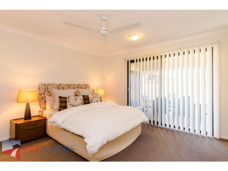 68 Ebony Crescent, Redland Bay QLD 4165