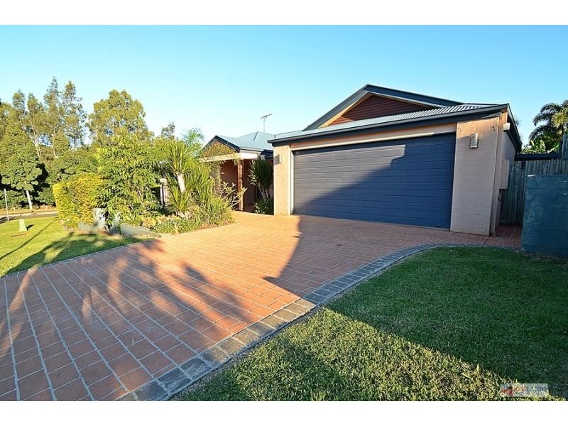 21 Keirnan Street, Redland Bay QLD 4165