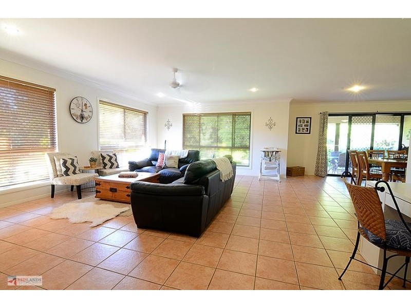 21 Keirnan Street, Redland Bay QLD 4165